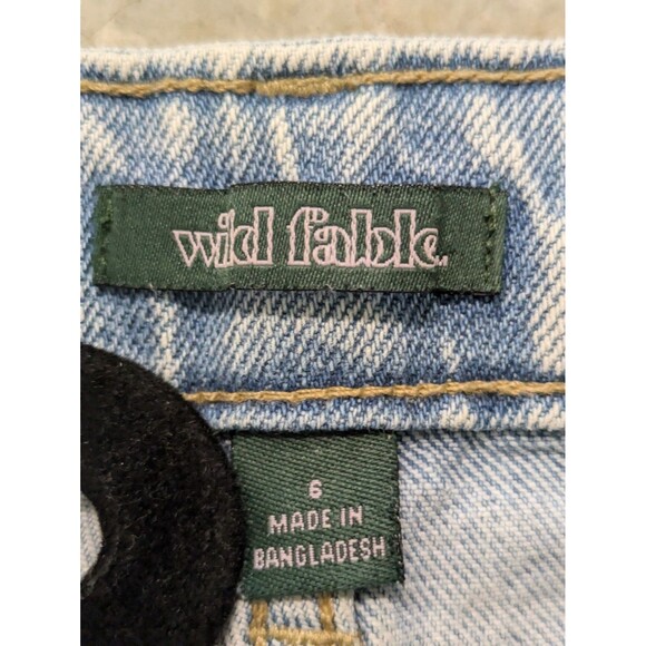 Wild Fable Super High Rise Mom Jean Distressed Light Wash Jeans Women's sz 6 - Picture 7 of 8